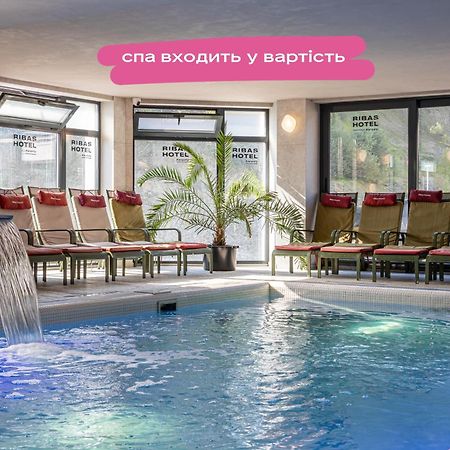 Ribas Karpaty Hotel บูโคเวล ภายนอก รูปภาพ