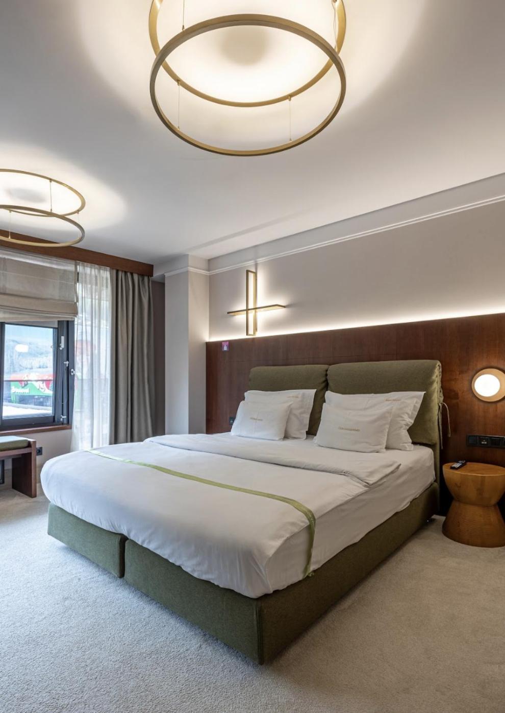 Ribas Karpaty Hotel บูโคเวล ภายนอก รูปภาพ