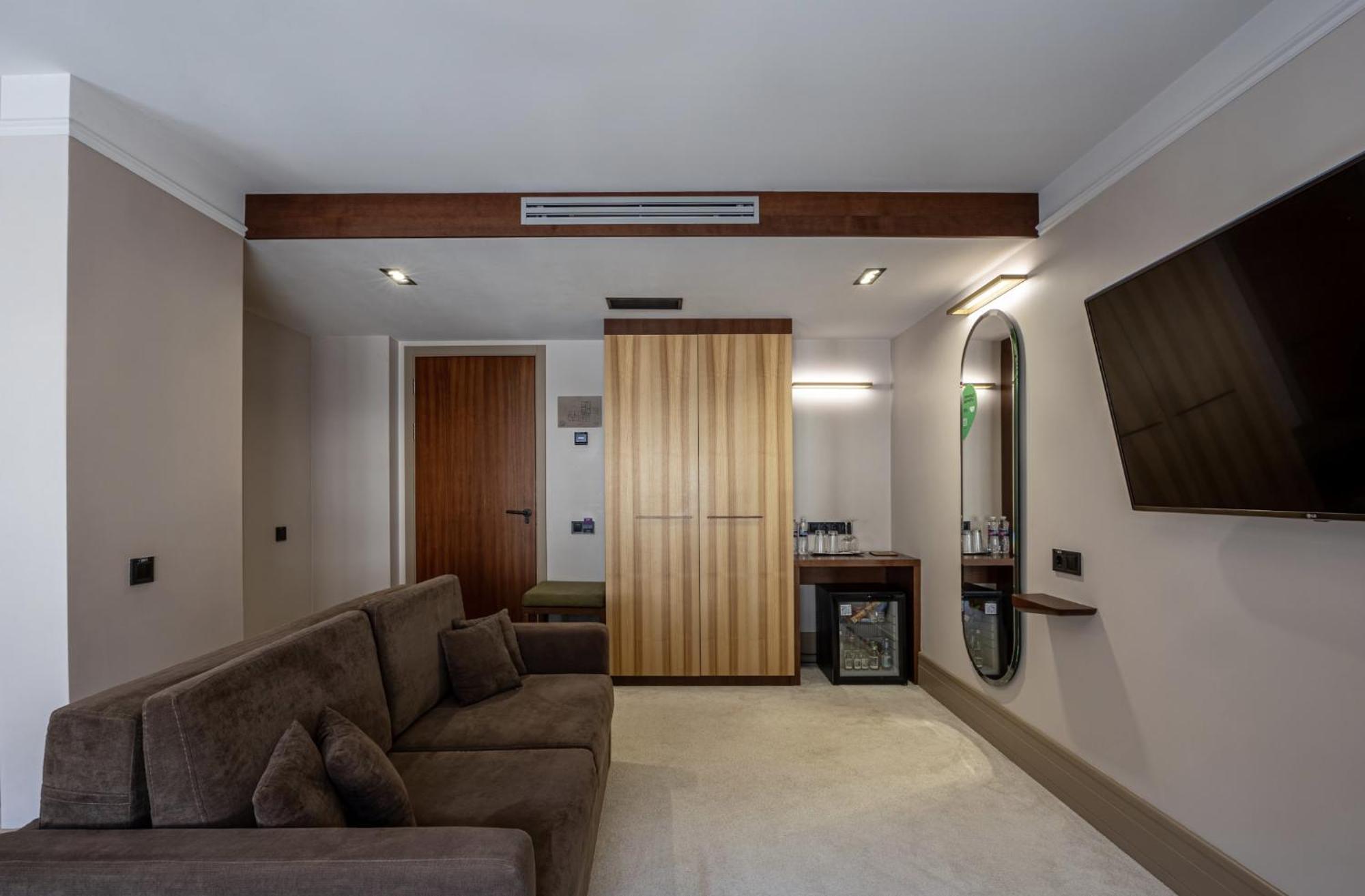 Ribas Karpaty Hotel บูโคเวล ภายนอก รูปภาพ